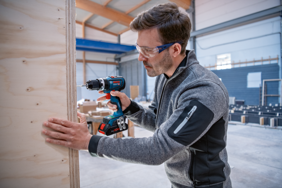 Bosch Professional GSB 18V-90 C (solo) Akülü Darbeli Delme Vidalama Makinesi