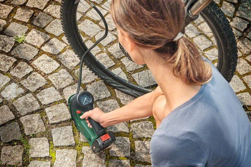 UniversalPump 18V (Solo) Akülü Basınçlı Hava Pompası