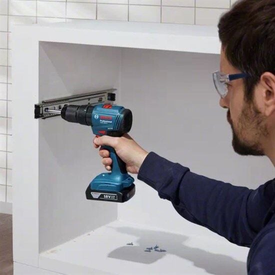 Bosch Professional GSB 185-LI  2Ah 18V Çift Akülü Kömürsüz Darbeli Delme Vidalama - 06019K3100