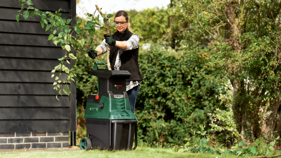 BOSCH AXT 25 Tc Dal Öğütme Makinesi (0 600 803 30C)