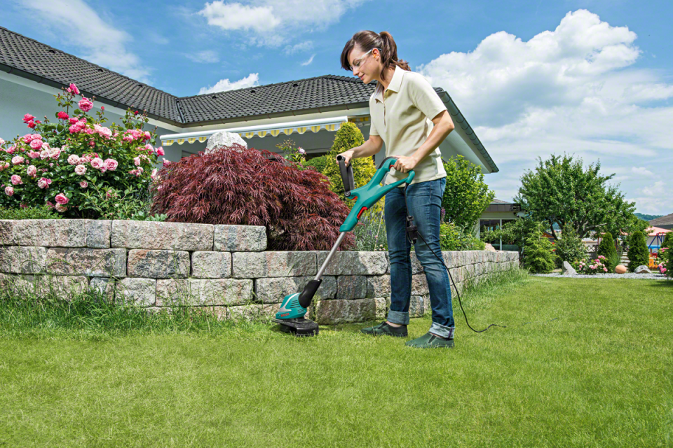 BOSCH ART 30 Kenar Kesme Makinesi (0 600 8A5 400)