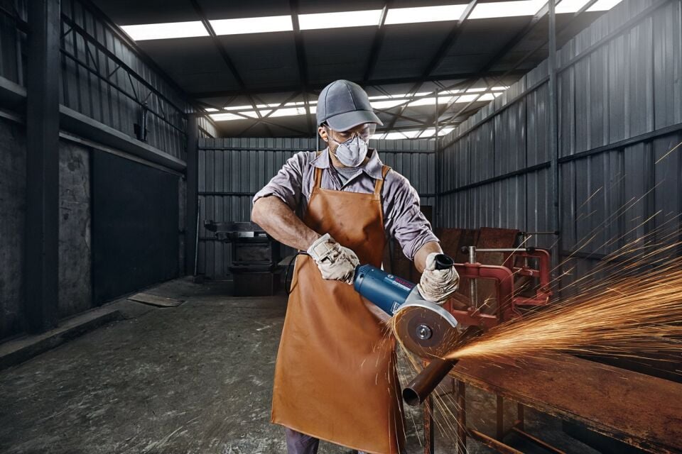 BOSCH GWS 2200-180H Büyük Taşlama (0 601 8C0 100)