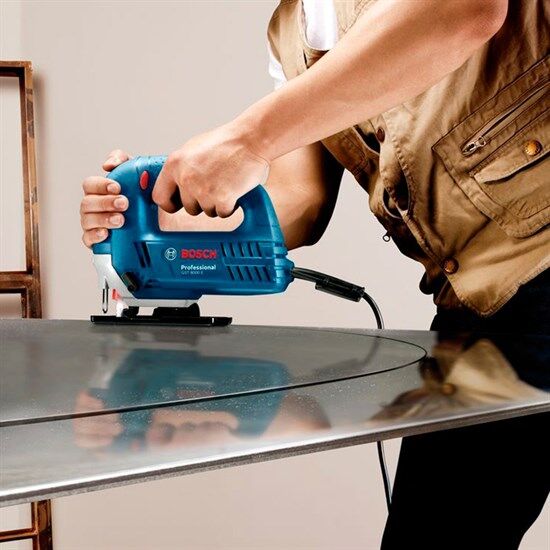 Bosch Professional GST 8000 E Dekupaj Testere - 060158H000