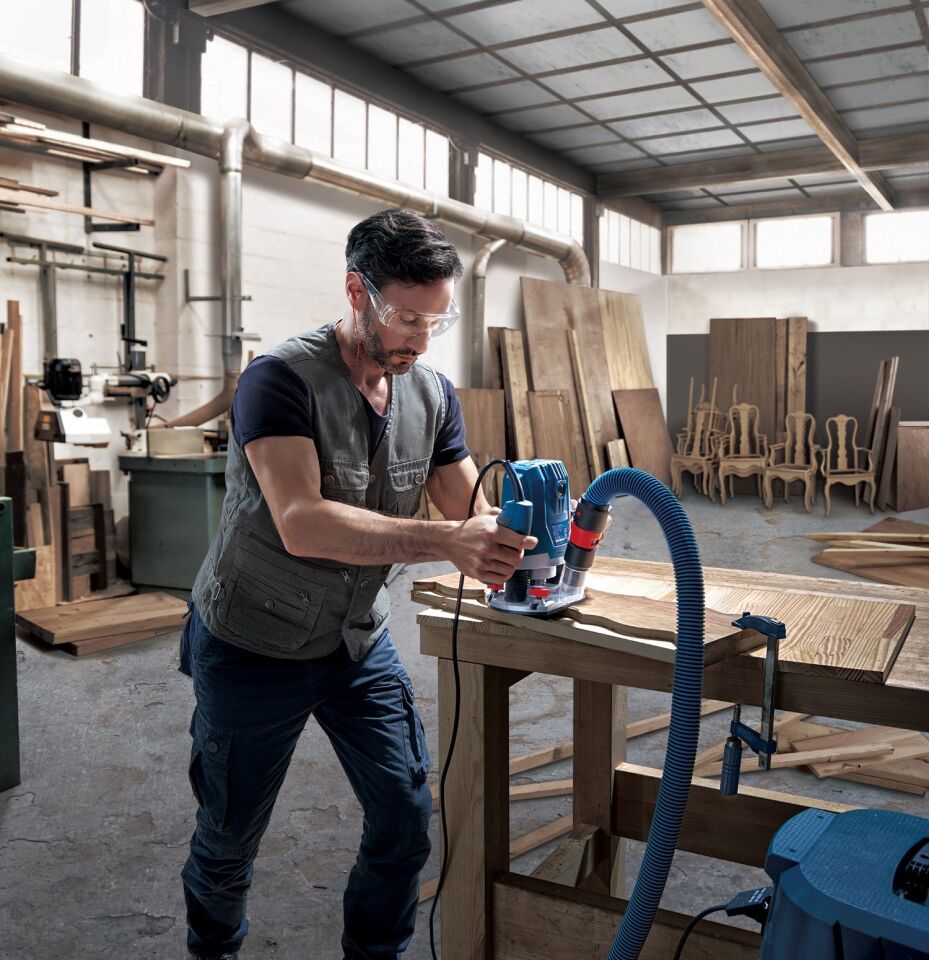 BOSCH GOF 130 Profesyonel Freze 1300W (0 601 6B7 000)