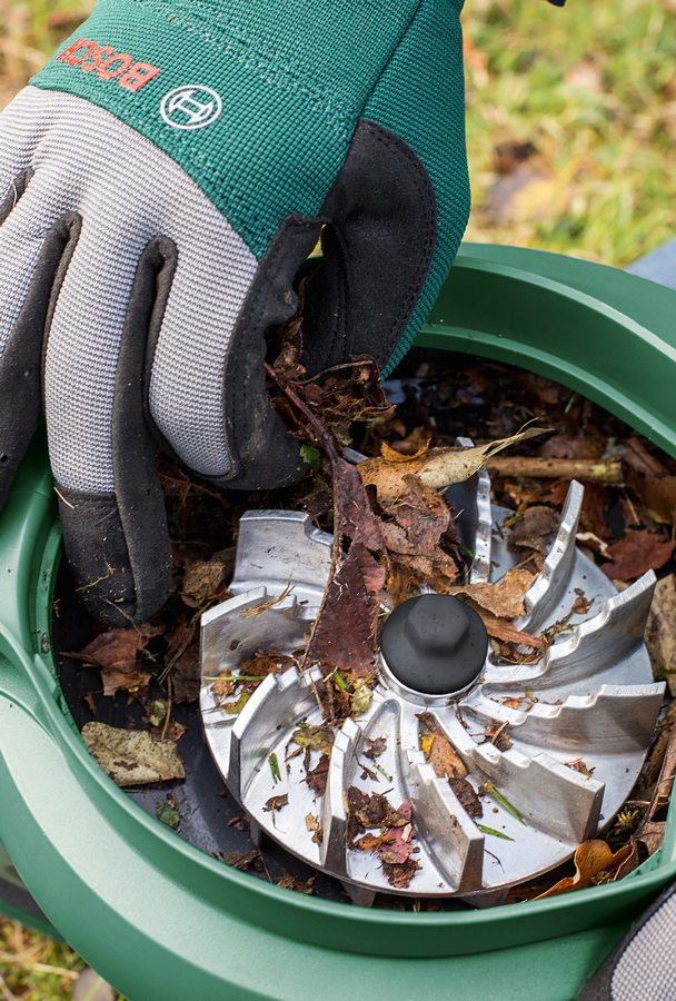 BOSCH UNIVERSAL GARDEN TIDY 3000 Yaprak Üfleme (0 600 8B1 001)