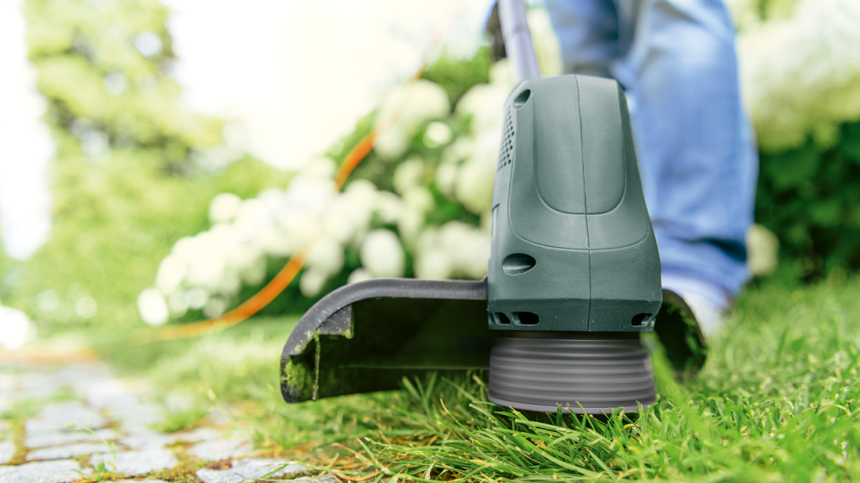 BOSCH EASYGRASSCUT 23 Kenar Kesme Makinesi (0 600 8C1 H01)