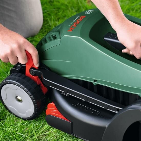 Bosch Universal Rotak 34-405 Çim Biçme Makinesi 1300 W - 06008A6401