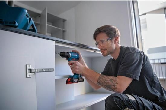Bosch Professional Gsr 18V-45 Akülü Vidalama + Gws 18V-8 Akülü Taşlama 2 X 4 Ah Akülü Kombi Set - 0615A5007N