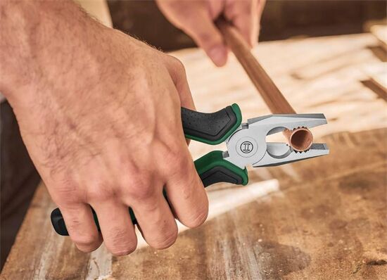 Bosch El Aleti Seti (Yan Keski 160-Pense 180-Kargaburun 180) 3 Parça + Çok Amaçlı Alet Pense - Çakı (16 Özellik)