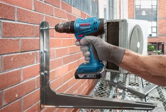 Bosch Professional GSB 183 Tek Akülü 2 Ah Darbeli Matkap Şarjlı  + GBH 240 Kırıcı Delici + V-Line 103 Parça Aksesuar Seti