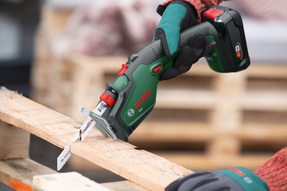 Bosch KEO 18 LI Akülü Bahçe Testeresi (Solo)